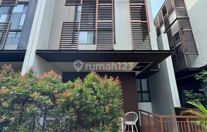 Dijual Cepat Rumah Siap Huni di Whelford Greenwich Park BSD
