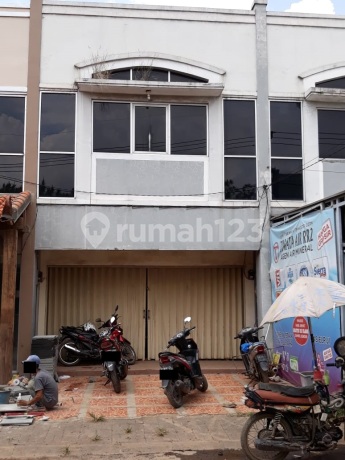 Ruko Terawat Cocok Untuk Tempat Usaha di Rancamanyar Regency 2 Ruko Terawat Cocok Untuk Tempat Usaha di Rancamanyar Regency 2