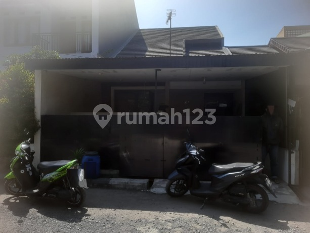 Rumah Bangunan Terawat di Matahari Stella, Baleendah