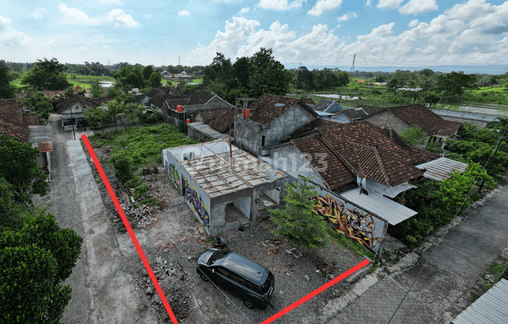 Belakang Pasar Gentan, di Jl. Kaliurang Km. 10, Siap Ajb