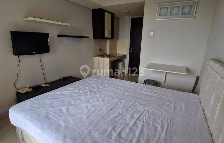 Dijual Rugi BU Apartemen Studio di Greenview By Rumah Chinida