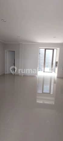 Dijual Cepat Rumah SHM di Cluster British By Rumah Chinida (Ls)