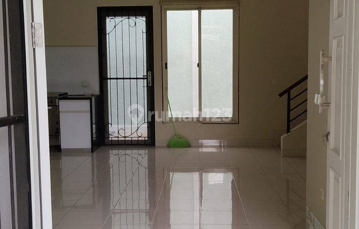 Dijual Rumah Hadap Selatan di Cluster New Jasmine By Rumah Chinida