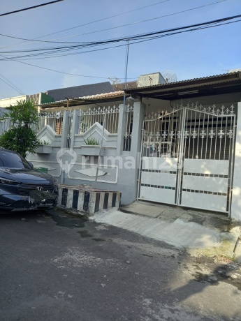 Selangkah Ke Ciputra World Mall Dan Mayjen Sungkono, Kencanasari Barat, Surabaya Barat, Jawa Timur Selangkah Ke Ciputra World Mall Dan Mayjen Sungkono, Kencanasari Barat, Surabaya Barat, Jawa Timur