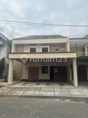 Dijual Rumah 2 Lantai Siap Huni di Taman Dago Lippo Cikarang Dijual Rumah 2 Lantai Siap Huni di Taman Dago Lippo Cikarang