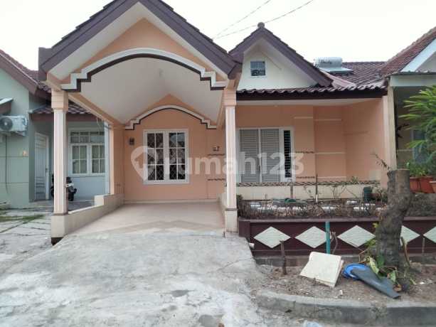 Dijual Rumah 1 Lantai, Siap Huni di Taman Beverly Lippo Cikarang Dijual Rumah 1 Lantai, Siap Huni di Taman Beverly Lippo Cikarang