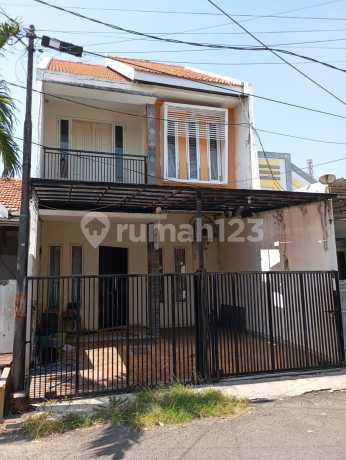 Dijual Rumah Aset Bagus di Perum Ykp, Surabaya Dijual Rumah Aset Bagus di Perum Ykp, Surabaya