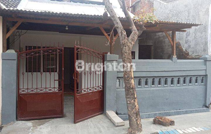 RUMAH STRATEGIS DI SIDOKARE ASRI SIDOARJO