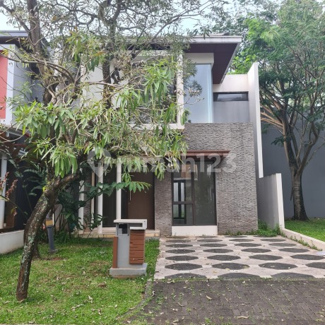Quick Sale 2-Story Move-In Ready House, Located in Foresta BSD