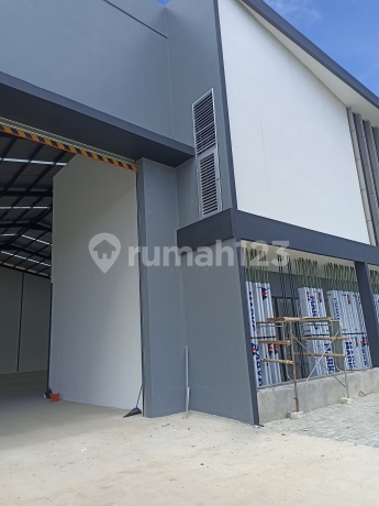 Gudang Multiguna Kawasan Industri Legok Tangerang di Legok Gudang Multiguna Kawasan Industri Legok Tangerang di Legok