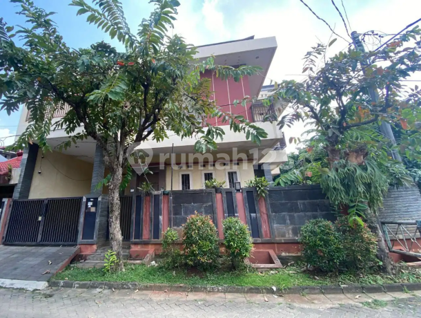 2-Story House Ready for Occupancy in Kemang Pratama 1 Bekasi 2-Story House Ready for Occupancy in Kemang Pratama 1 Bekasi
