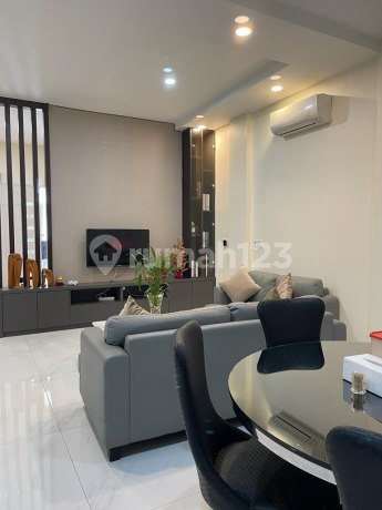 For Sale Givency Villa Fully Furnished Ready to Live In Cheap