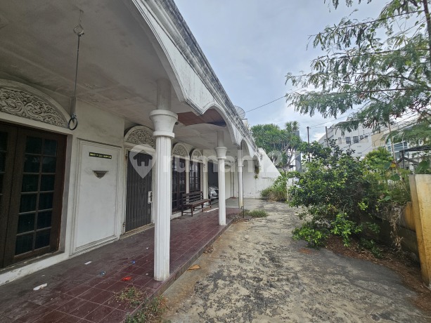 Di Jual Rumah Taman Polonia Medan Aman Siap Huni