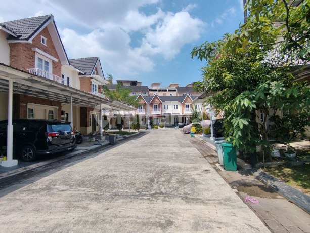 Dijual Cepat Villa Siap Huni Komplek Medan Resort City