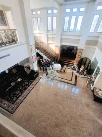 Ready-to-Occupy House with Swimming Pool in Kemang, South Jakarta, Freehold Ready-to-Occupy House with Swimming Pool in Kemang, South Jakarta, Freehold