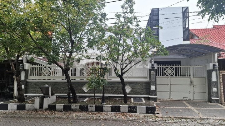 Rumah Di Rungkut Asri Timur Surabaya Rumah Di Rungkut Asri Timur Surabaya