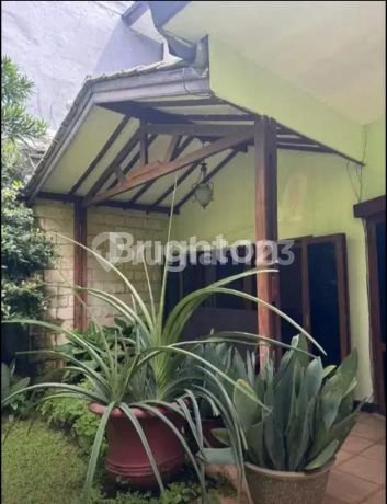 Rumah Mewah Siap Huni di Lokasi Strategis di Pondok Labu Indah Jakarta Selatan Rumah Mewah Siap Huni di Lokasi Strategis di Pondok Labu Indah Jakarta Selatan