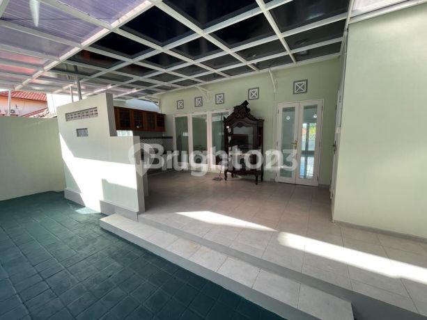 RUMAH CANTIK DI GLOBAL VILLAGE NUSA DUA