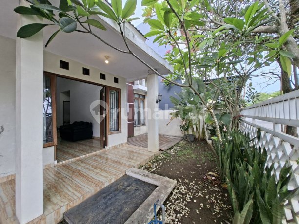 Rumah Siap Huni Furnished Cluster Elit Gentan Rumah Siap Huni Furnished Cluster Elit Gentan