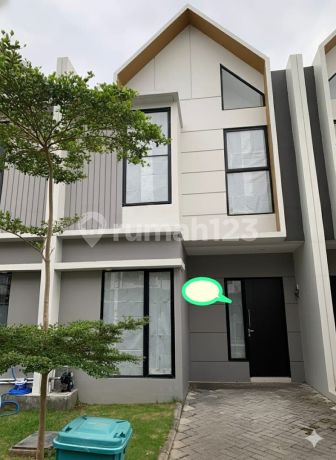 Murah Rumah Eastern Park 2 Lantai Belum Pernah Dihuni