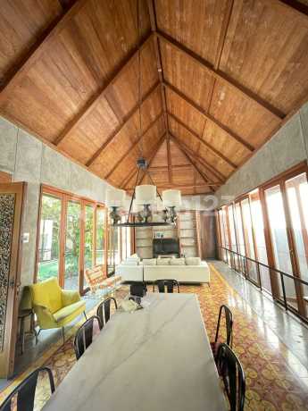 Dijual Murah Rumah di Villa Grand Sungkono Surabaya Barat Dijual Murah Rumah di Villa Grand Sungkono Surabaya Barat
