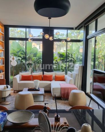 BRAVA HIMALAYA SIAP HUNI RUMAH MEWAH 2 LANTAI SANGAT NYAMAN PREMIUM TERLETAK PADA LINGKUNGAN TERBAIK SANGAT STRATEGIS LIPPO CENTRAL KARAWACI TANGERANG BRAVA HIMALAYA SIAP HUNI RUMAH MEWAH 2 LANTAI SANGAT NYAMAN PREMIUM TERLETAK PADA LINGKUNGAN TERBAIK SANGAT STRATEGIS LIPPO CENTRAL KARAWACI TANGERANG
