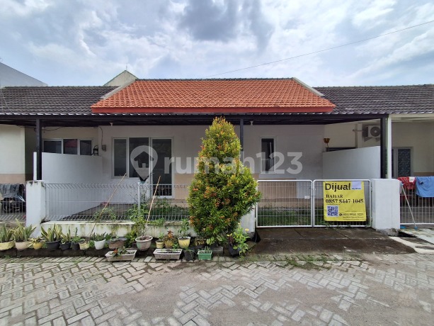 Rumah Siap Huni di The Metro Graha Tunggorono Jombang