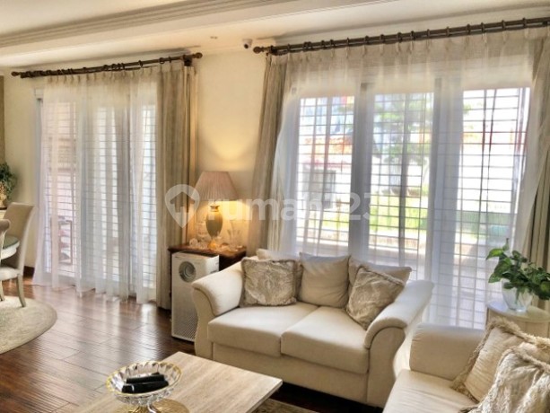 Murah. Rumah Cilandak, Lebak Bulus, Jaksel. Siap Huni, 2lt, Cozy 