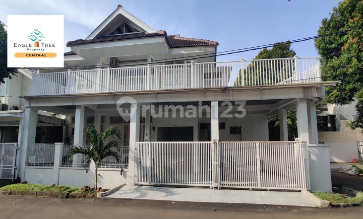 MALEO, Bintaro Jaya. Rumah HOOK 2LT, Cozy Siap Huni, BEBAS BANJIR MALEO, Bintaro Jaya. Rumah HOOK 2LT, Cozy Siap Huni, BEBAS BANJIR
