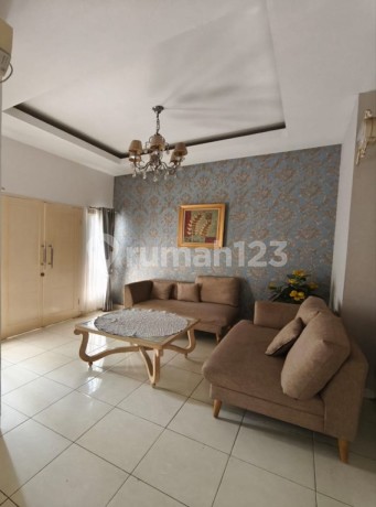 Pisok Bintaro Jaya. Rumah Cozy Modern 2Lt Siap Huni, Bebas Banjir