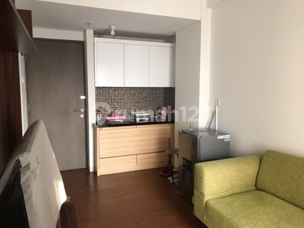 Emerald Bintaro Jaya Apartment. Ready to Occupancy, Freehold Certificate, 2 Bedrooms, Mountain View.