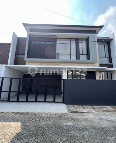 Bintaro Jaya Sekt9. Rumah Cozy-Modern 2Lt Siap Huni, Bebas Banjir