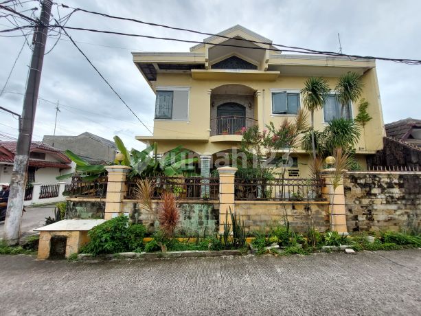 SHM House for Sale Cheap at Villa Pertiwi Depok