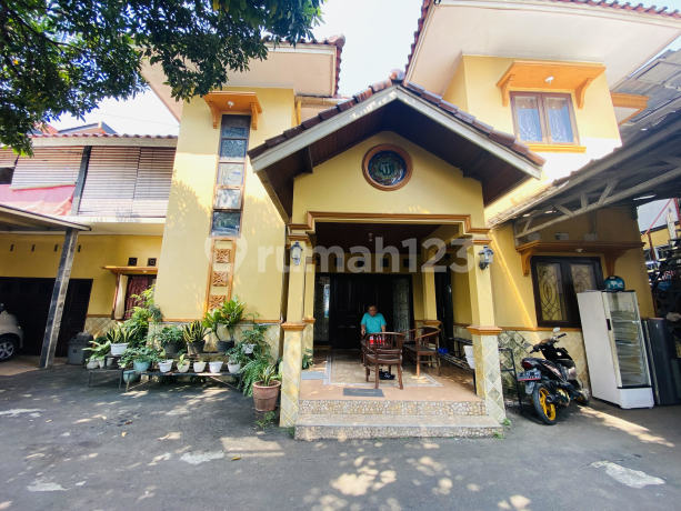 Rumah Bagus dan Cantik di Jual Cepat Kukusan Beji