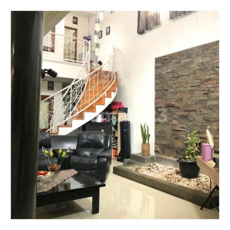Dijual Rumah Dalam Komplek One Gate System Mitra Dago Antapani Bandung Kota