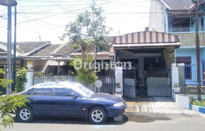Rumah di Dirgantara Permai, Hanya 5 Menit ke Living Plaza Sawojajar