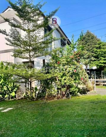 Rumah Dijual di Kebayoran Bintaro Jaya Sektor 7 Posisi Hoek