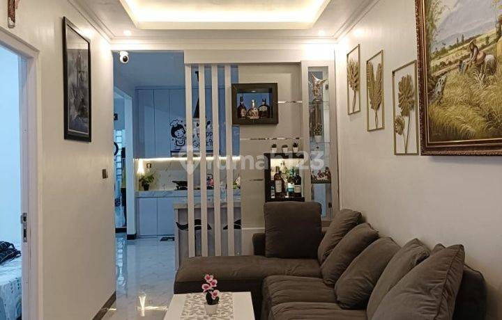 Rumah Perum Mawar Joglo-Meruya, Furnished, Bagus, Murah, Dekat Tol