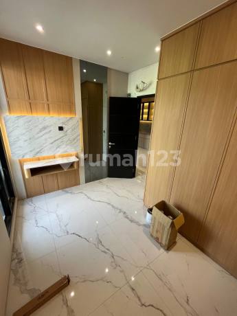 Rumah Baru Mewah di Perumahan Kenjeran Indah, dekat MERR Surabaya