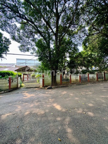 Rumahlama Dalam Komplek Lokasi Strategis di Fatmawati Raya Rumahlama Dalam Komplek Lokasi Strategis di Fatmawati Raya