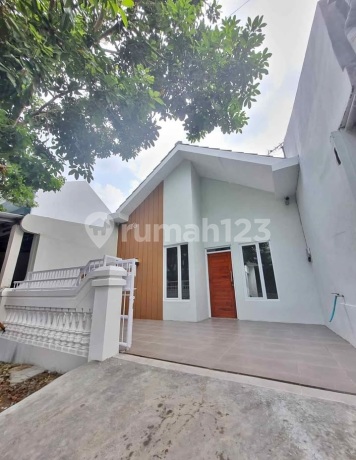 Rumah Bagus Full Renovasi Puri Asri Perdana Banyumanik