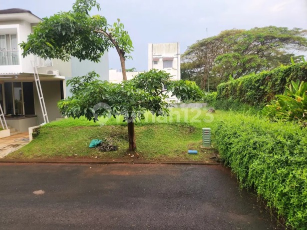 Kavling Hook Ivy park Citraland BSB cluster depan danau