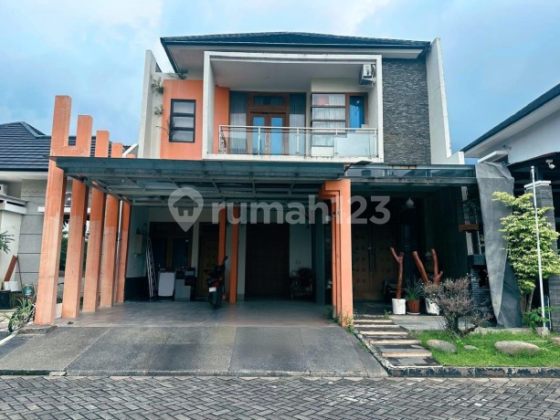 Rumah mewah graha estetika dekat UNDIP TEMBALANG Rumah mewah graha estetika dekat UNDIP TEMBALANG
