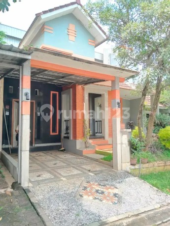 Rumah 1.5Lt Graha Taman Bunga Bsb City Siap Pakai