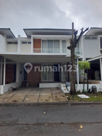 INCLUDE FURNISHED RUMAH MEWAH IVY PARK CITRALAND BSB