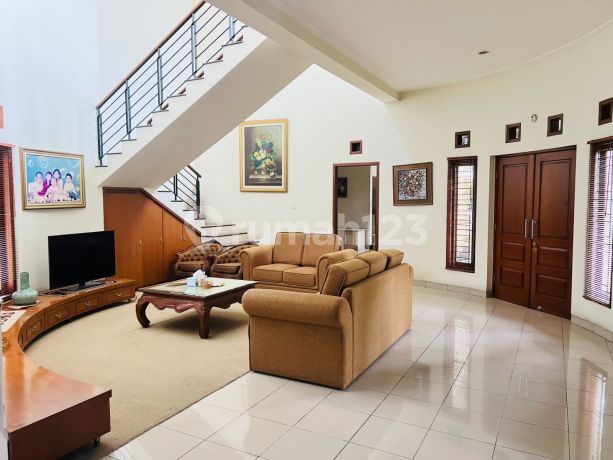 For Sale Spacious House in Parahyangan Complex Villa House Gegerkalong Bandung
