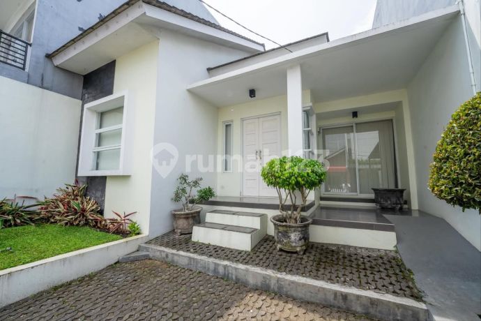 Dijual Rumah Villa Full Furnhed Siap Huni Kawasan Lembang Bandung Barat Dijual Rumah Villa Full Furnhed Siap Huni Kawasan Lembang Bandung Barat