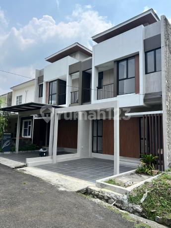 Green View Residence I Rumah 2 Lantai Full Furnished