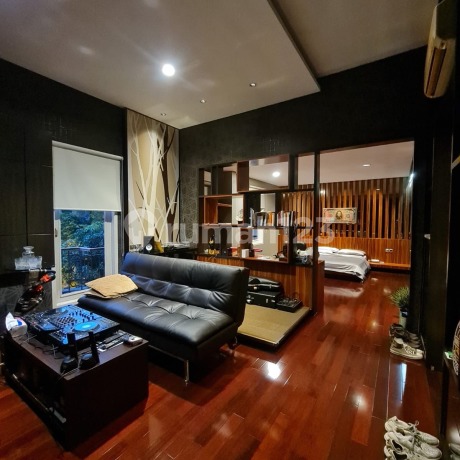 Rumah Bagus Hook Furnished SHM Mediteranian Resort Pluit, Jakut