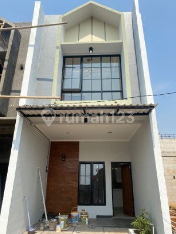 Rumah Dijual Di Cagar Alam Depok Lokasi 5 Menit Dari Stasiun Krl